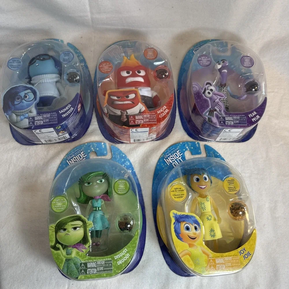 5 Disney PIXAR Inside Out Figures - Includes Memory ORB Sphere NEW OLD STOCK